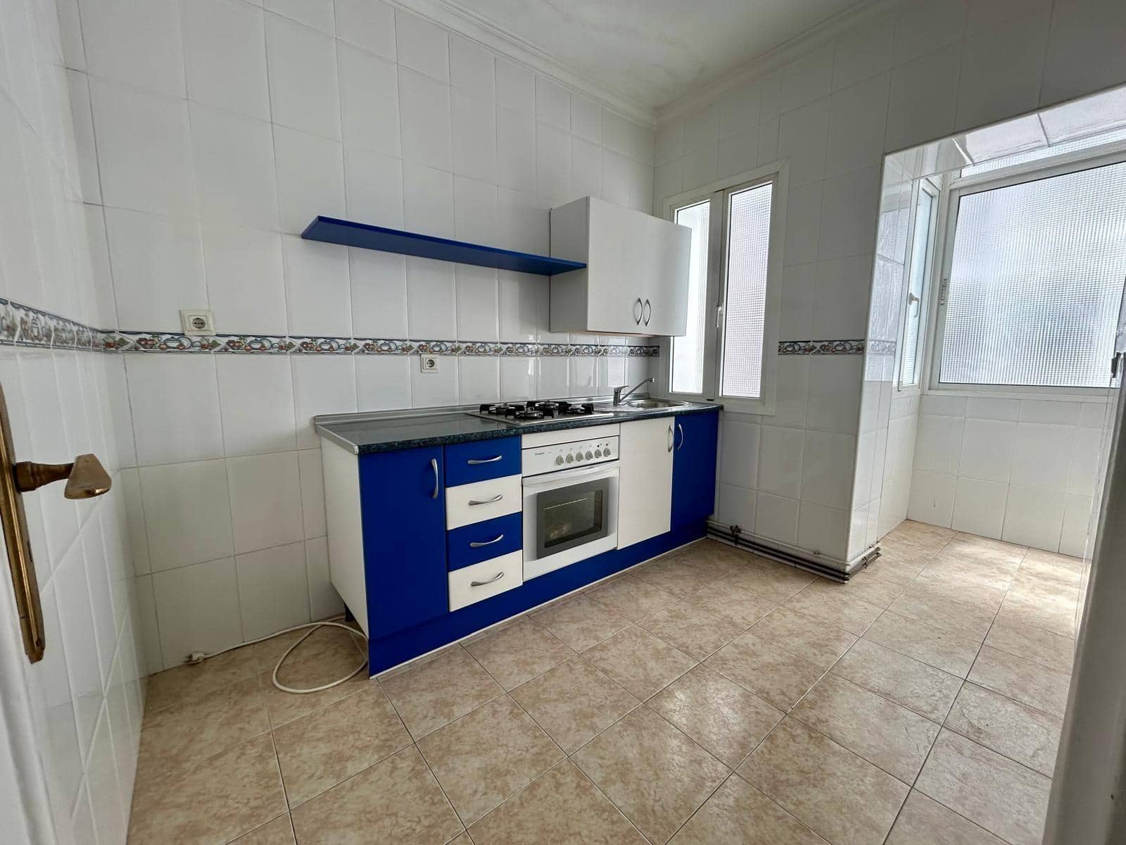 4 bedroom Flat for sale in Malaga city - € 620,000 (Ref: 9009154)