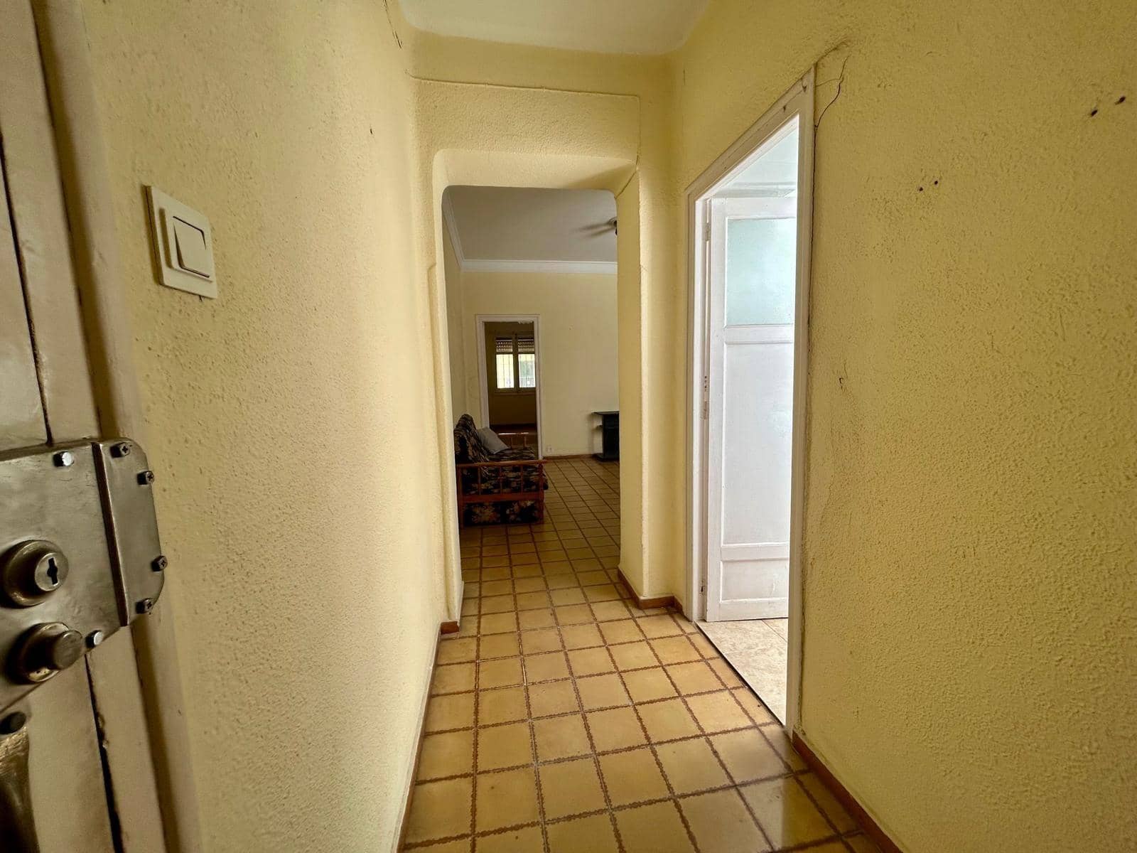 4 bedroom Flat for sale in Malaga city - € 620,000 (Ref: 9009154)