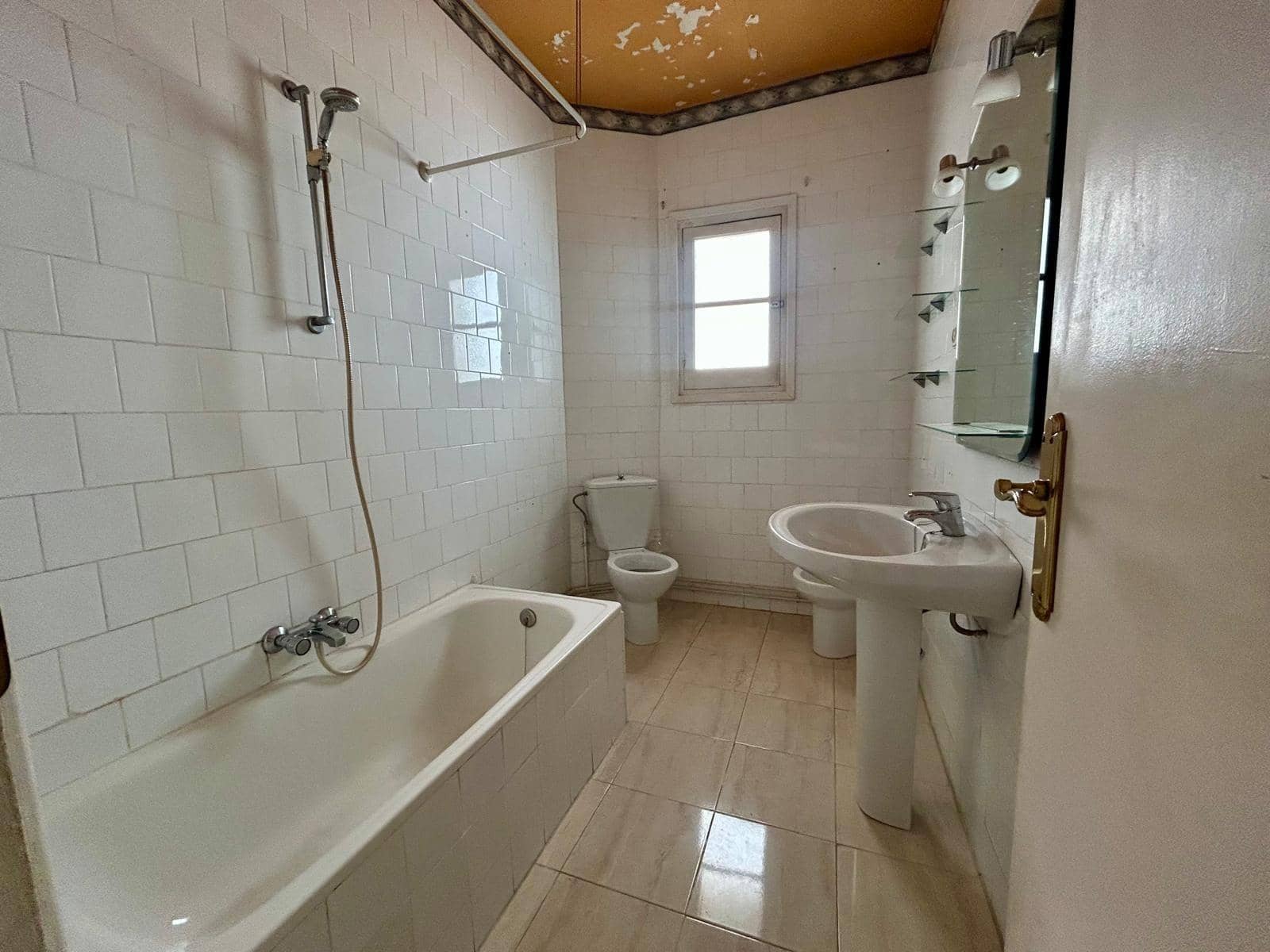 4 bedroom Flat for sale in Malaga city - € 620,000 (Ref: 9009154)