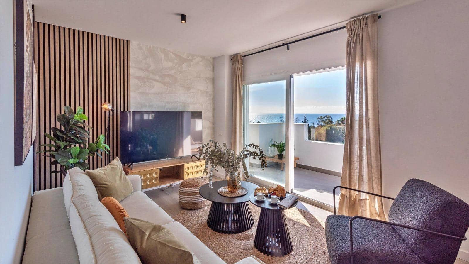 3 bedroom Flat for sale in Rincon de la Victoria with pool garage - € 520,000 (Ref: 9009166)