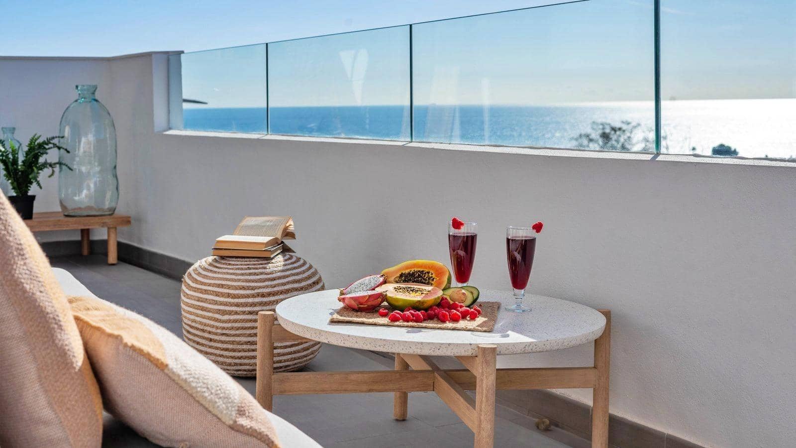 3 bedroom Flat for sale in Rincon de la Victoria with pool garage - € 520,000 (Ref: 9009166)