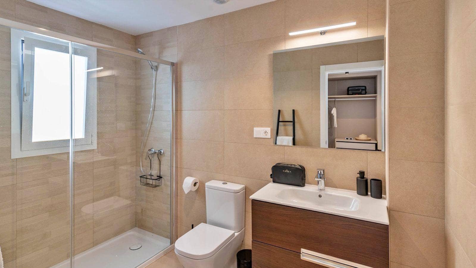 3 bedroom Flat for sale in Rincon de la Victoria with pool garage - € 520,000 (Ref: 9009166)