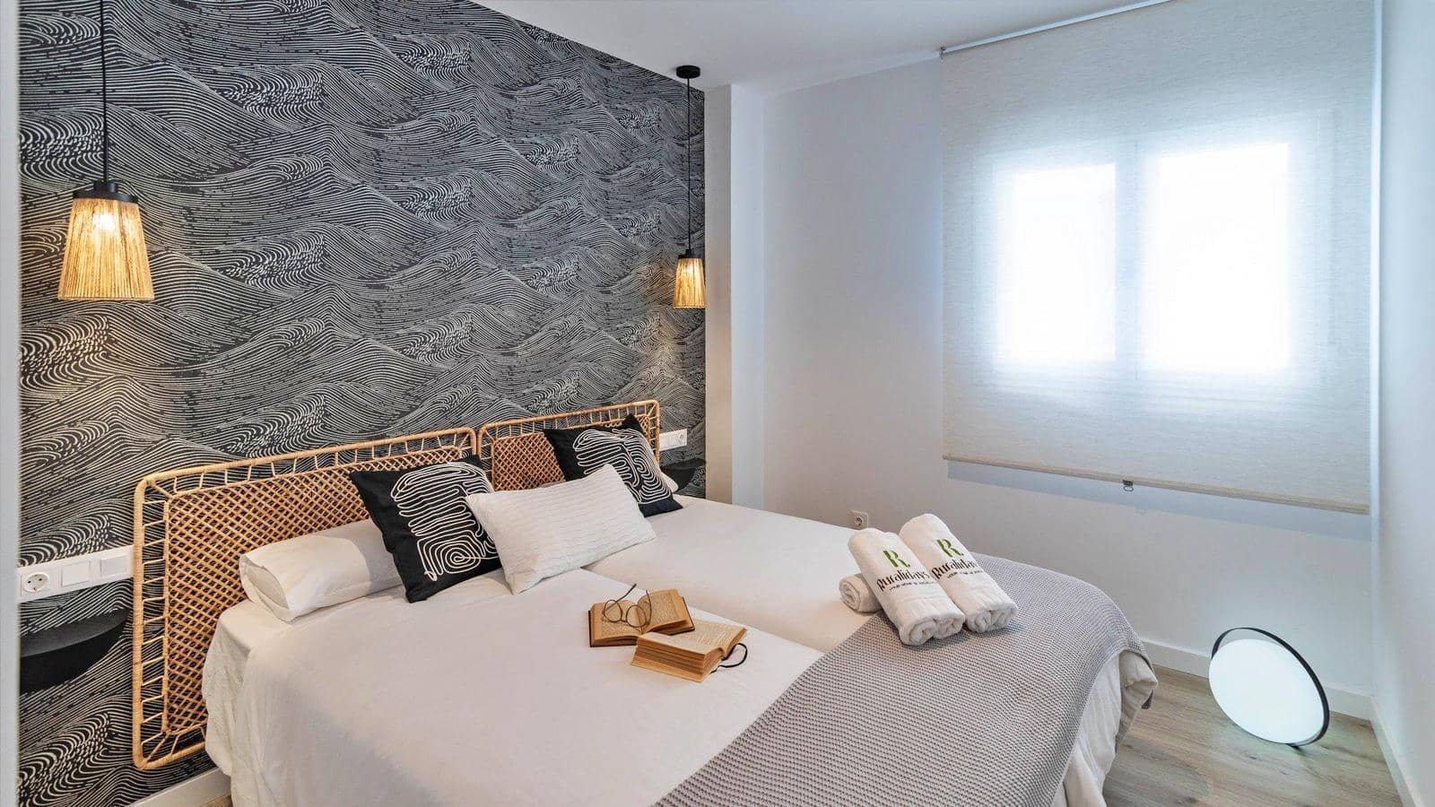 3 bedroom Flat for sale in Rincon de la Victoria with pool garage - € 520,000 (Ref: 9009166)