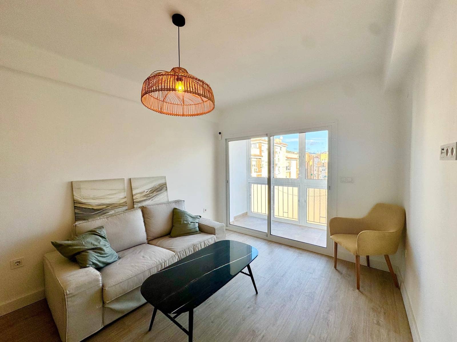 3 soveværelse Lejlighed til salg i Malaga by - € 290.000 (Ref: 9029714)