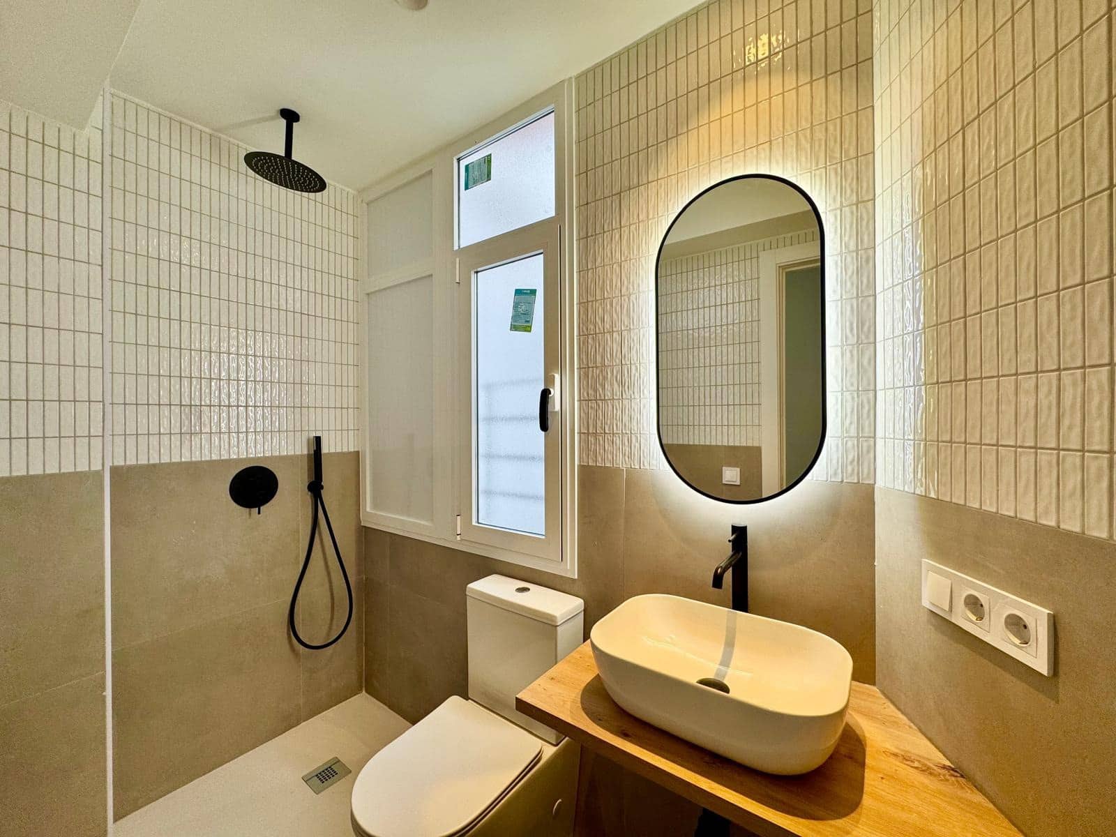 3 soveværelse Lejlighed til salg i Malaga by - € 290.000 (Ref: 9029714)