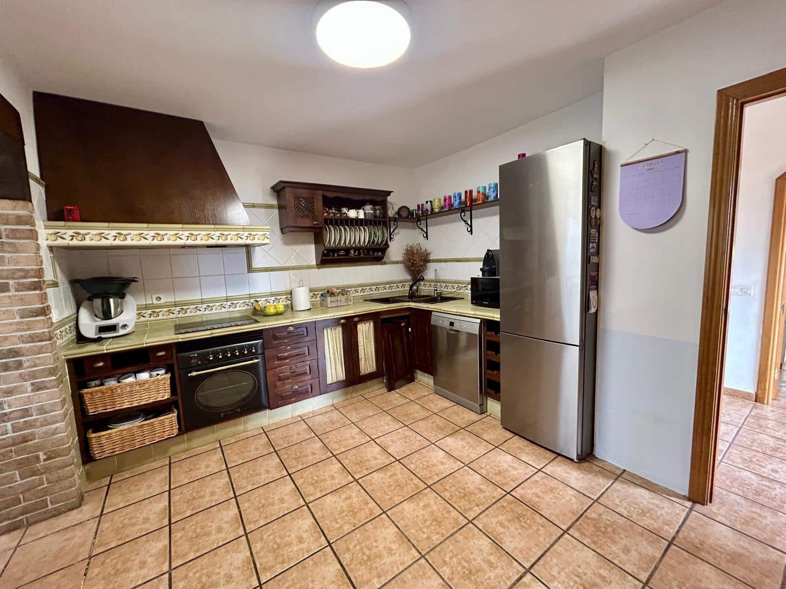 5 soverom Villa til salgs i Rincon de la Victoria med svømmebasseng garasje - € 485 000 (Ref: 9036817)