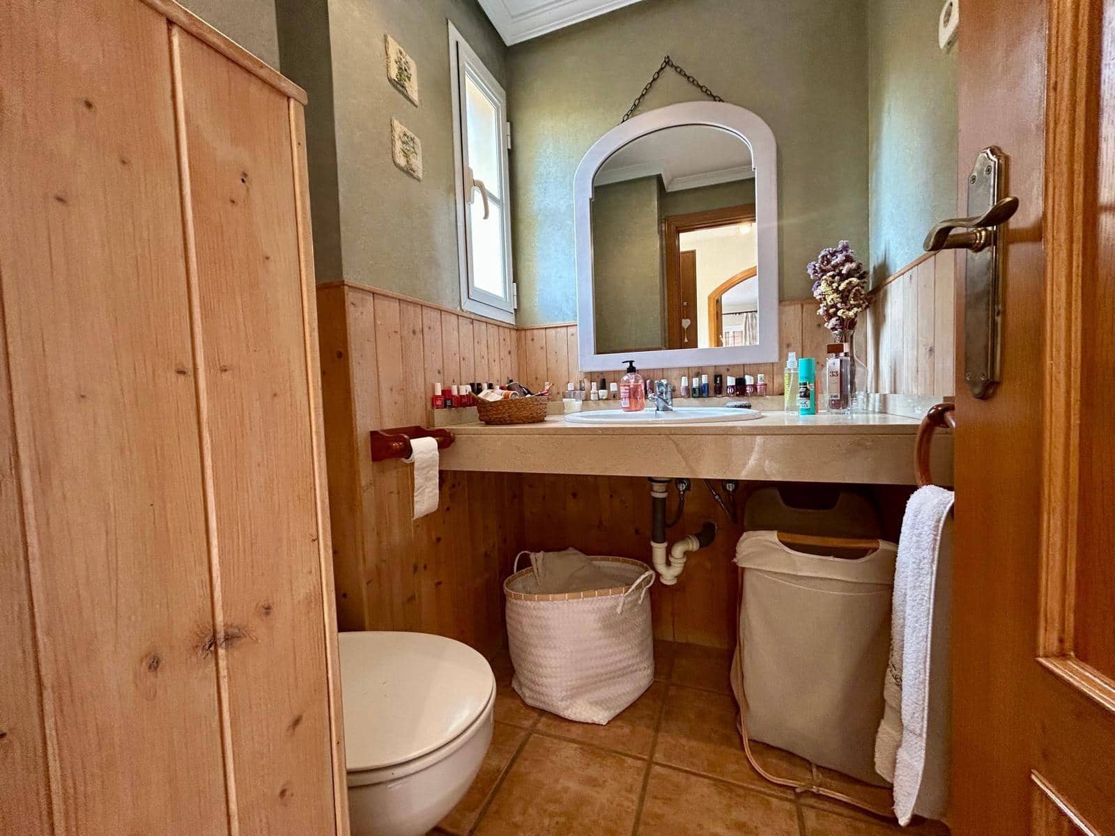 5 soverom Villa til salgs i Rincon de la Victoria med svømmebasseng garasje - € 485 000 (Ref: 9036817)