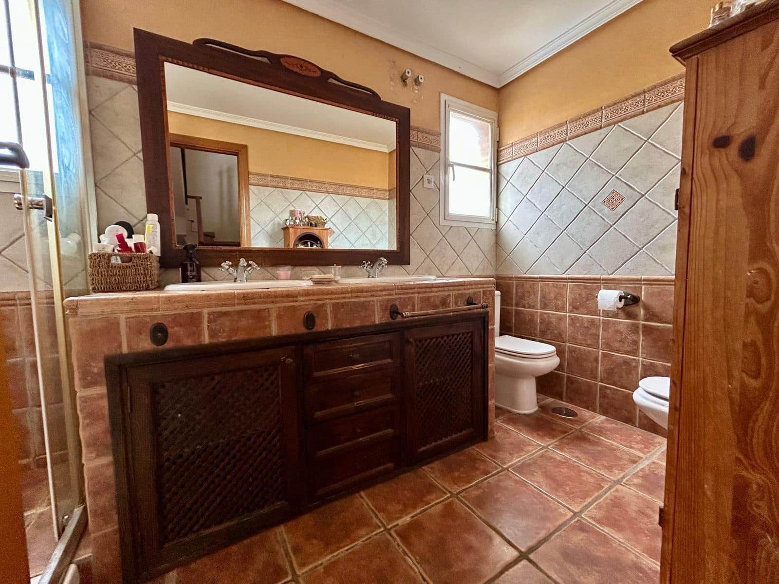 5 soverom Villa til salgs i Rincon de la Victoria med svømmebasseng garasje - € 485 000 (Ref: 9036817)