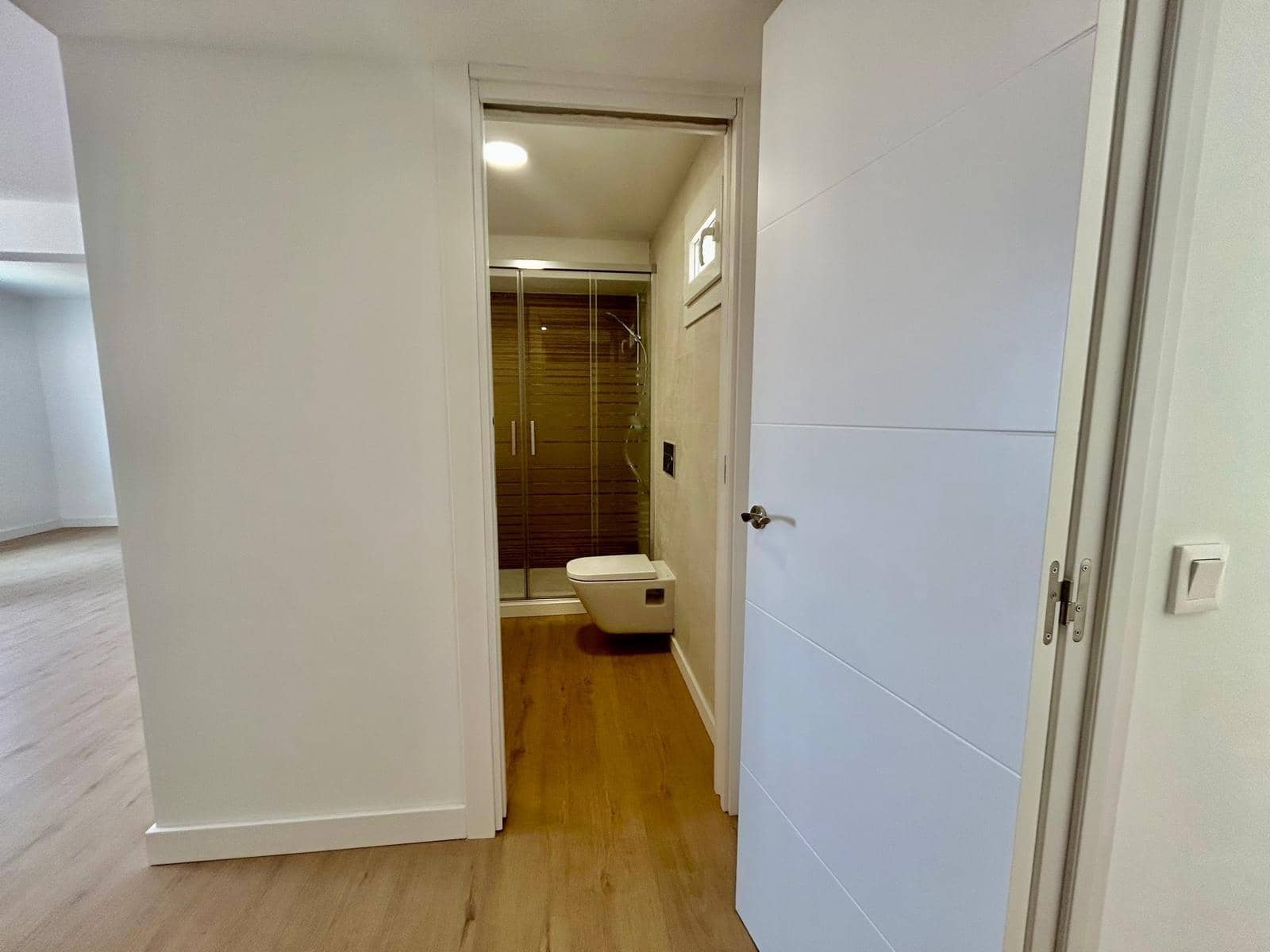 2 soveværelse Lejlighed til salg i Malaga by - € 399.000 (Ref: 9075248)