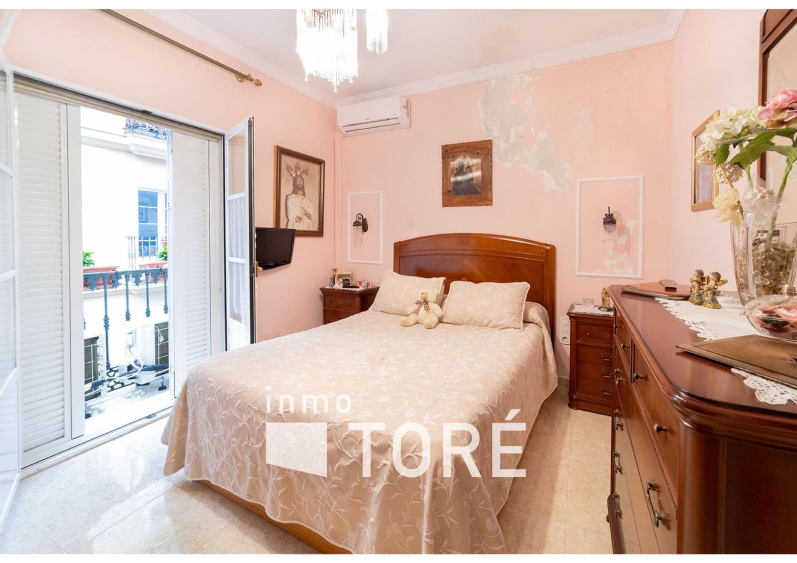 4 soveværelse Byhus til salg i Malaga by - € 650.000 (Ref: 9095383)