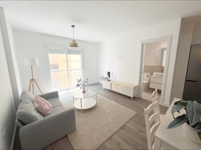 1 soveværelse Penthouse til salg i Málaga by - € 295.000 (Ref: 9099259)