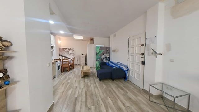 Asunto myytävänä paikassa Málaga kaupunki - 185 000 € (Ref: 9103030)