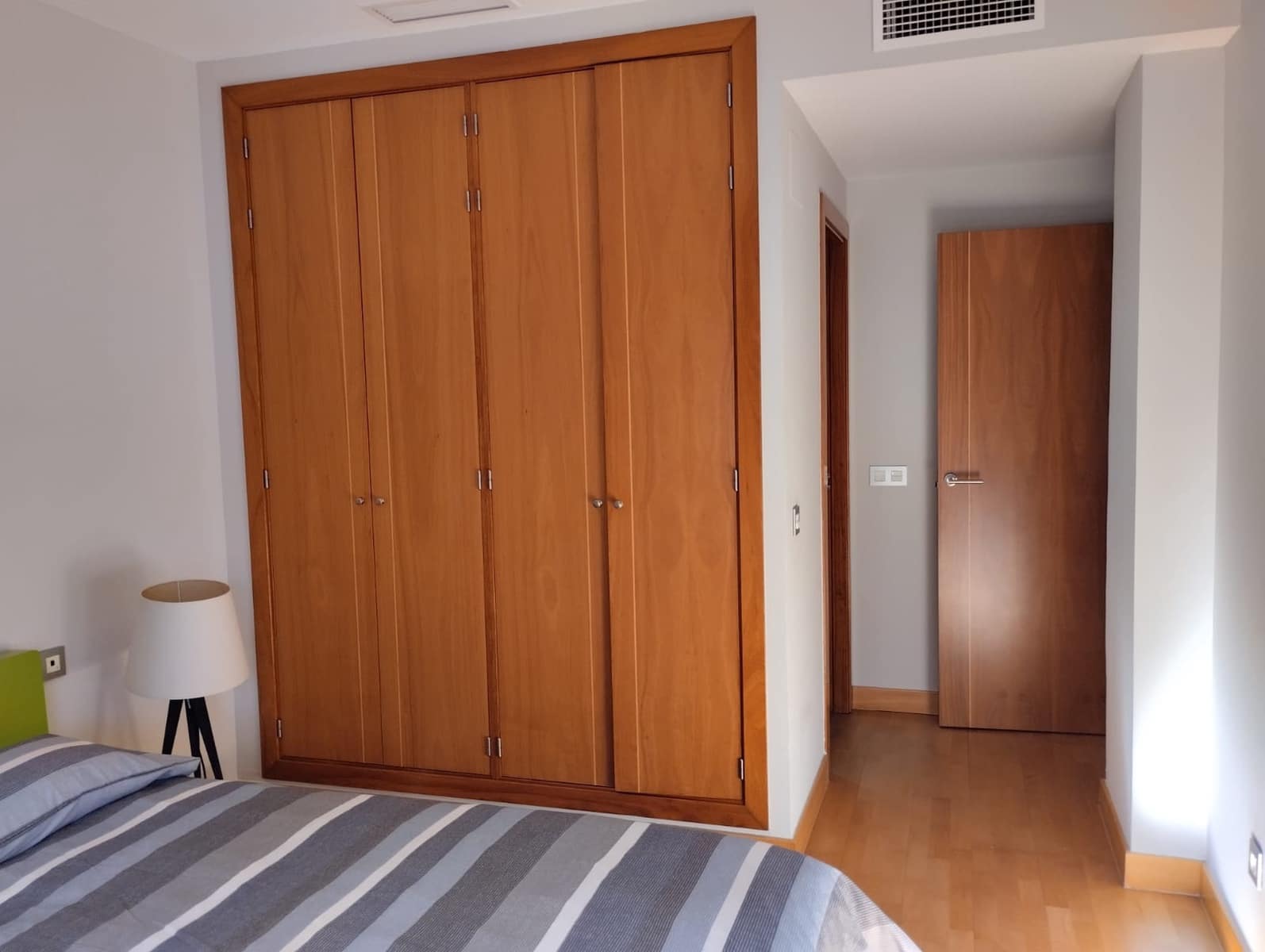 2 bedroom Flat for sale in Malaga city with garage - € 445,000 (Ref: 9112494)