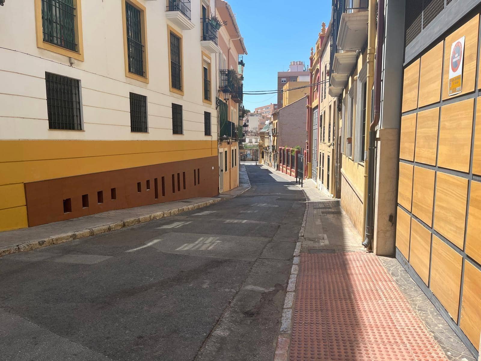 1 bedroom Flat for rent in Malaga city with pool - € 1,000 (Ref: 9147337)