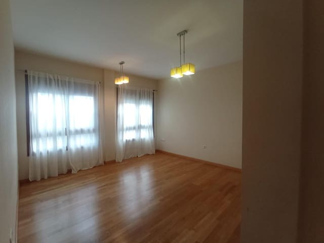 2 soveværelse Lejlighed til leje i Centro, Málaga by med swimmingpool - € 1.200 (Ref: 9161179)