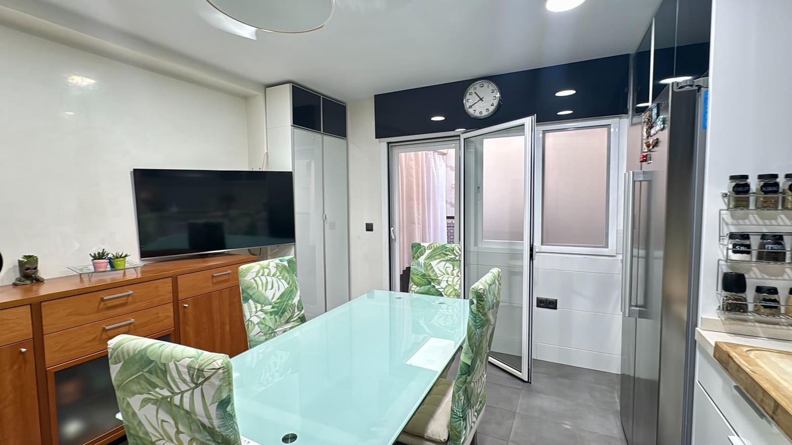 3 sovrum Radhus till salu i Malaga stad med garage - 575 000 € (Ref: 9165922)