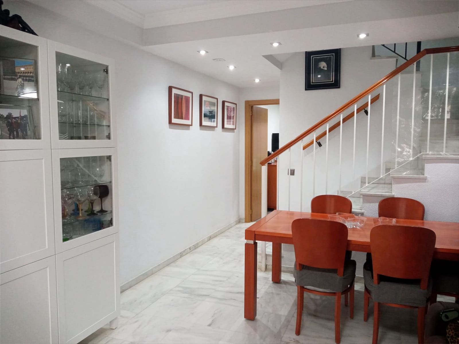 3 sovrum Radhus till salu i Malaga stad med garage - 575 000 € (Ref: 9165922)