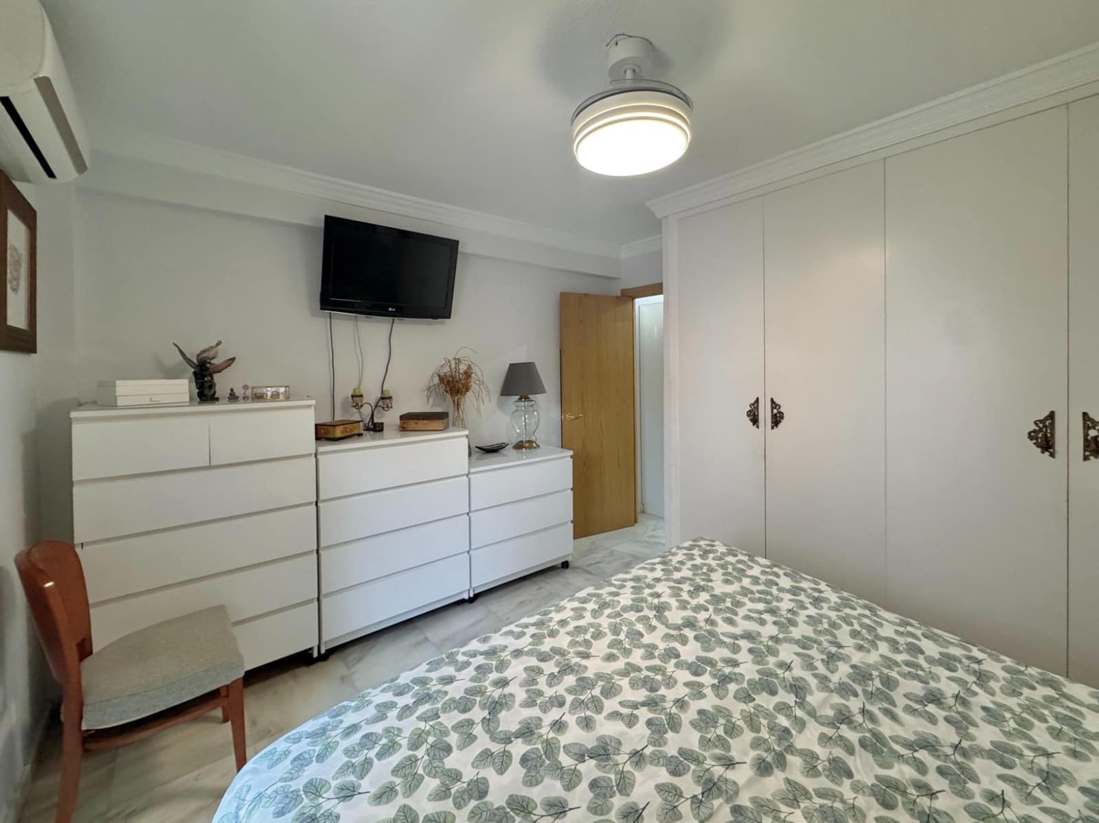 3 sovrum Radhus till salu i Malaga stad med garage - 575 000 € (Ref: 9165922)