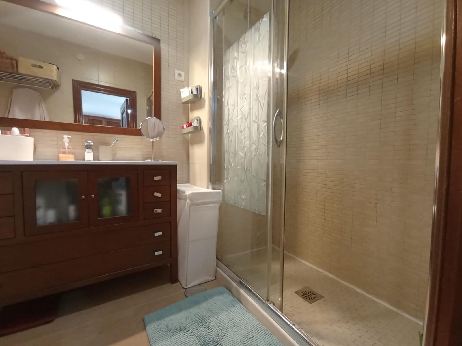 3 soveværelse Lejlighed til salg i Malaga by - € 365.000 (Ref: 9174631)