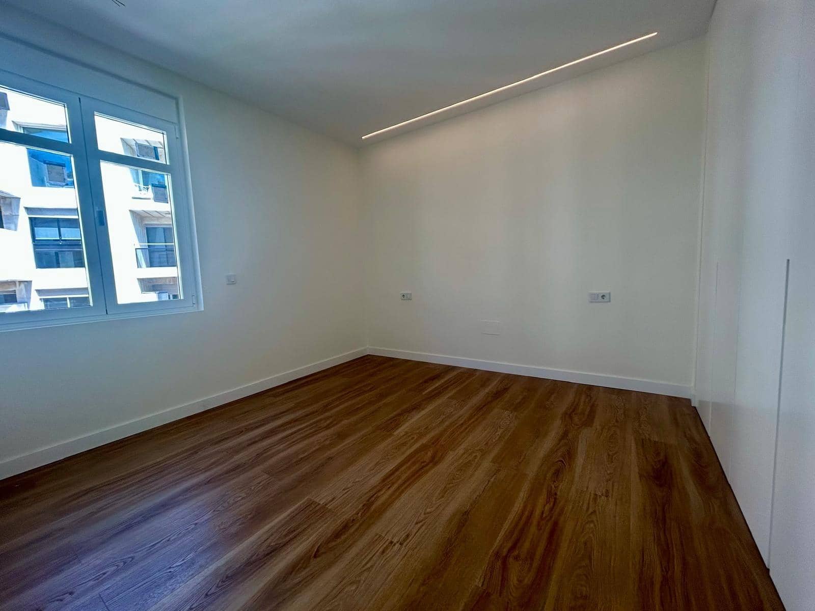 3 bedroom Flat for sale in Malaga city - € 735,000 (Ref: 9198531)