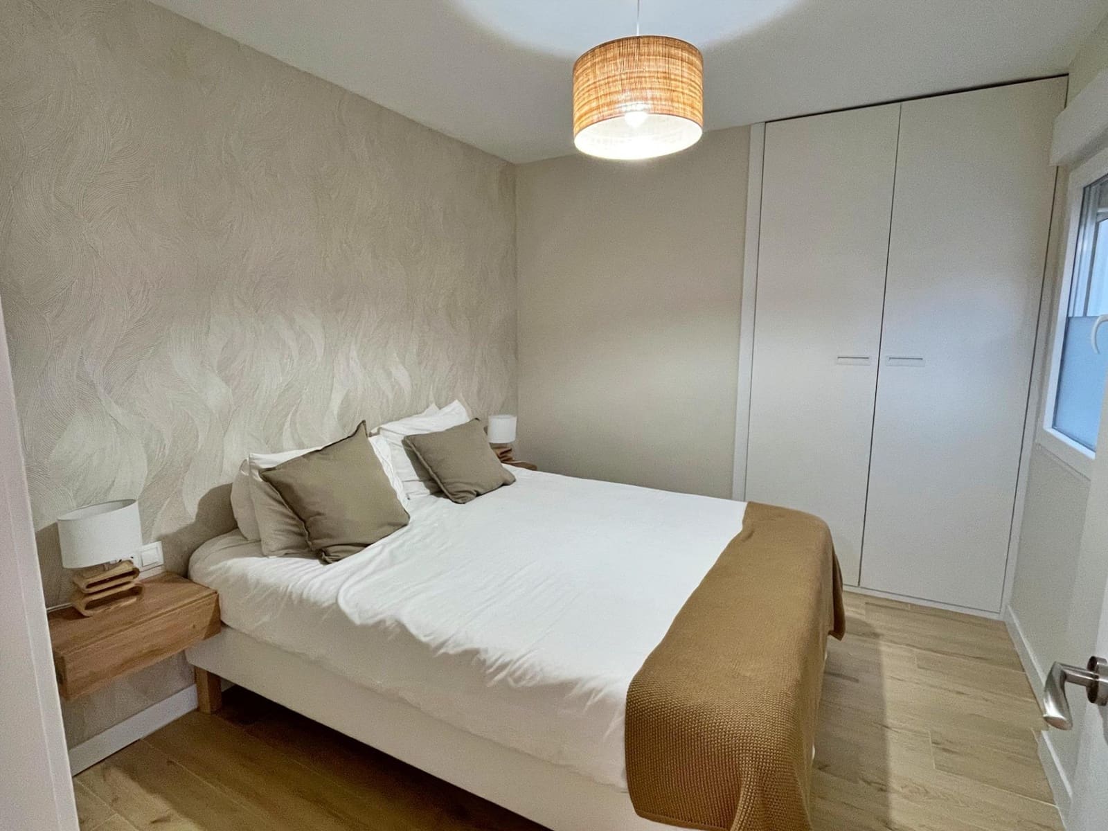 3 soveværelse Lejlighed til leje i Malaga by - € 1.900 (Ref: 9208467)