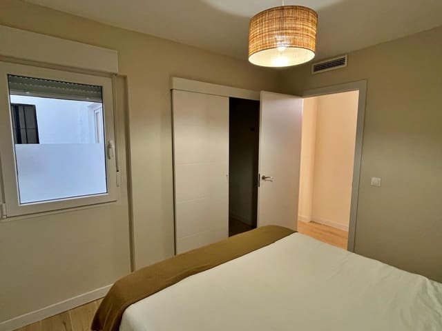 3 sypialnia Mieszkanie do wynajęcia w La Victoria, Miasto Málaga - 1 900 € (Ref: 9208467)