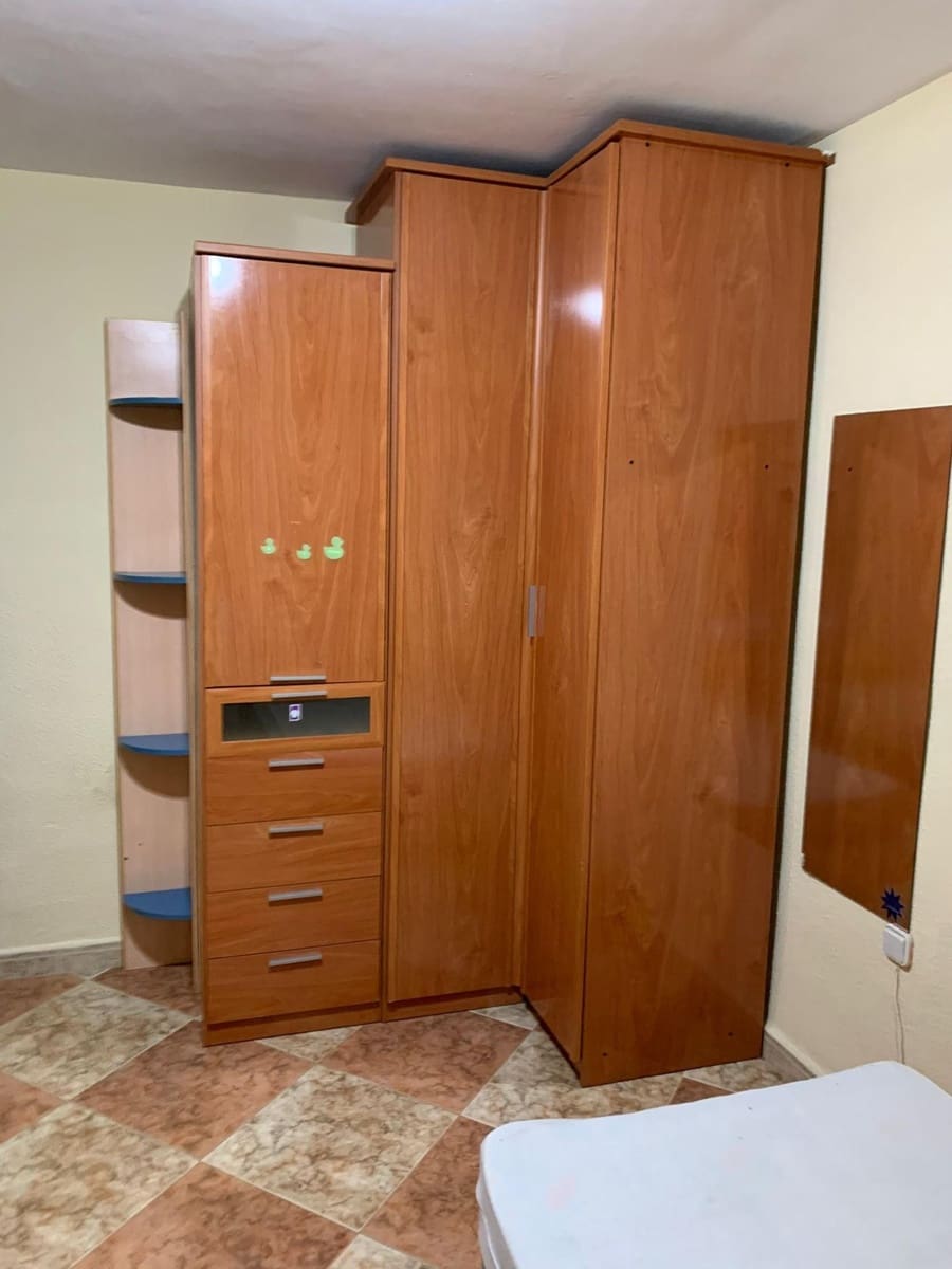 3 sovrum Lägenhet till salu i Malaga stad - 270 000 € (Ref: 9220156)