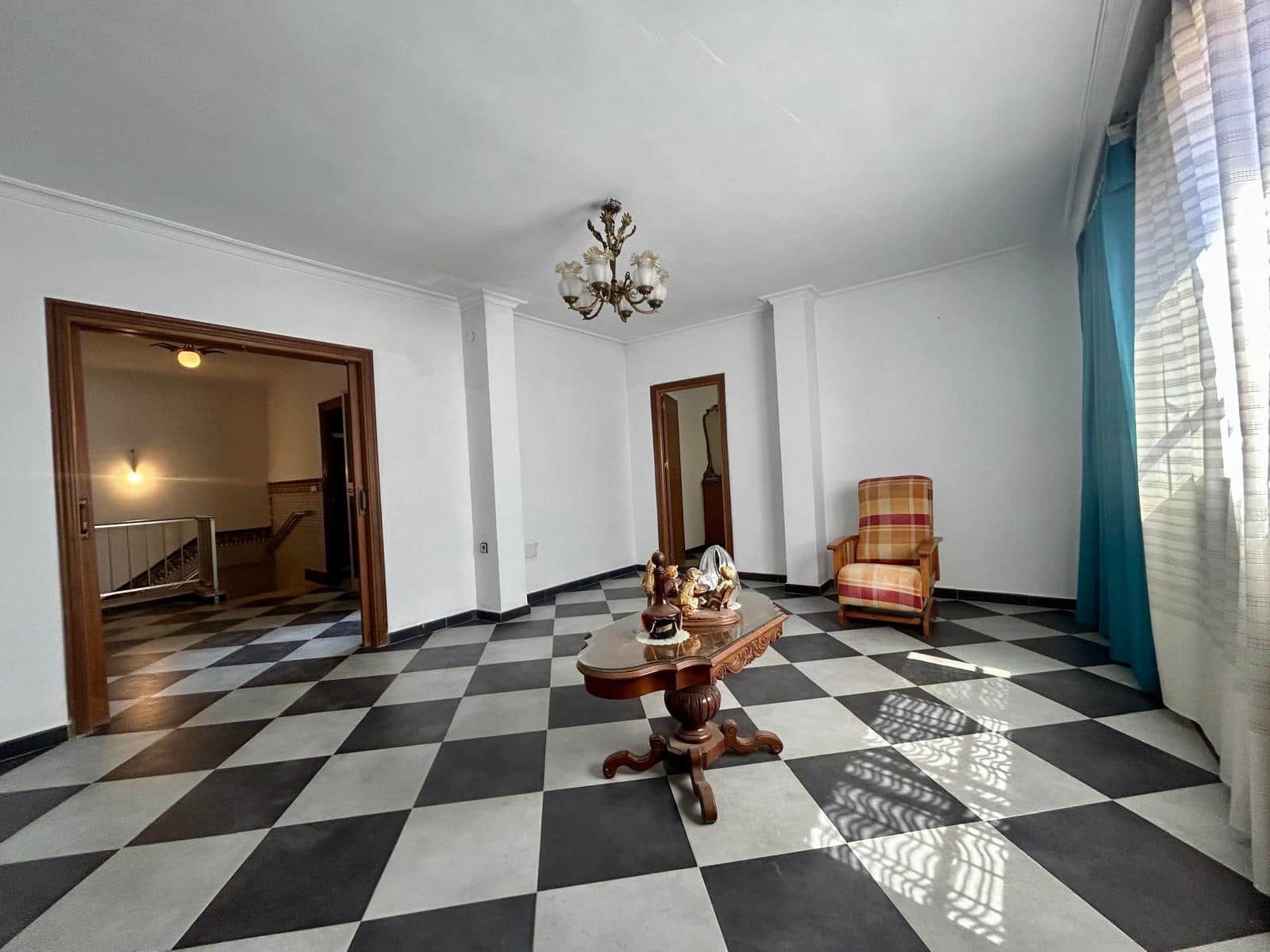 4 sovrum Hus till salu i Malaga stad - 400 000 € (Ref: 9226910)