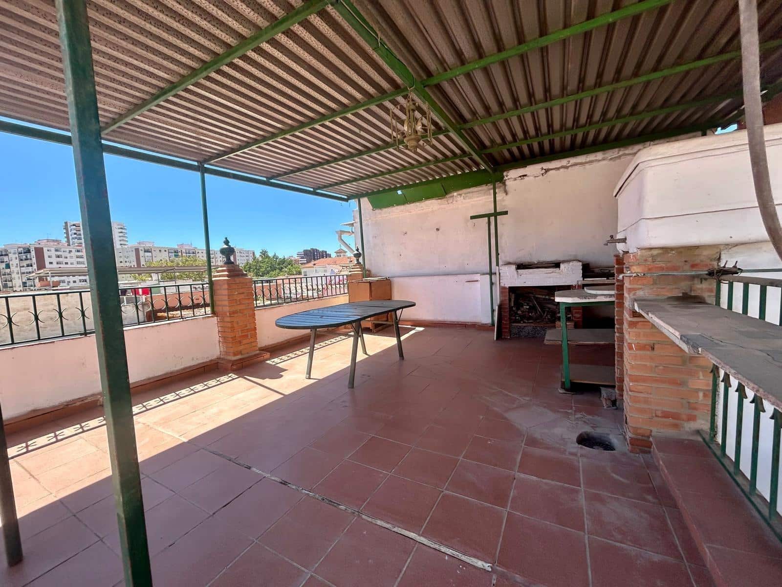 4 sovrum Hus till salu i Malaga stad - 400 000 € (Ref: 9226910)