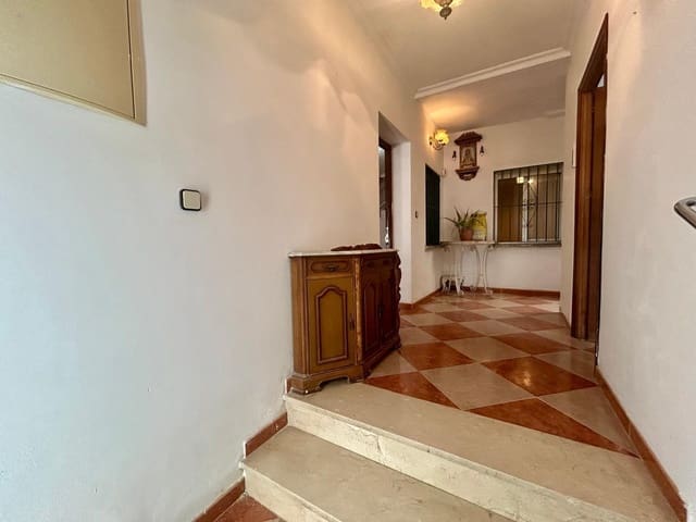 4 sypialnia Dom na sprzedaż w Miasto Málaga - 310 000 € (Ref: 9226910)