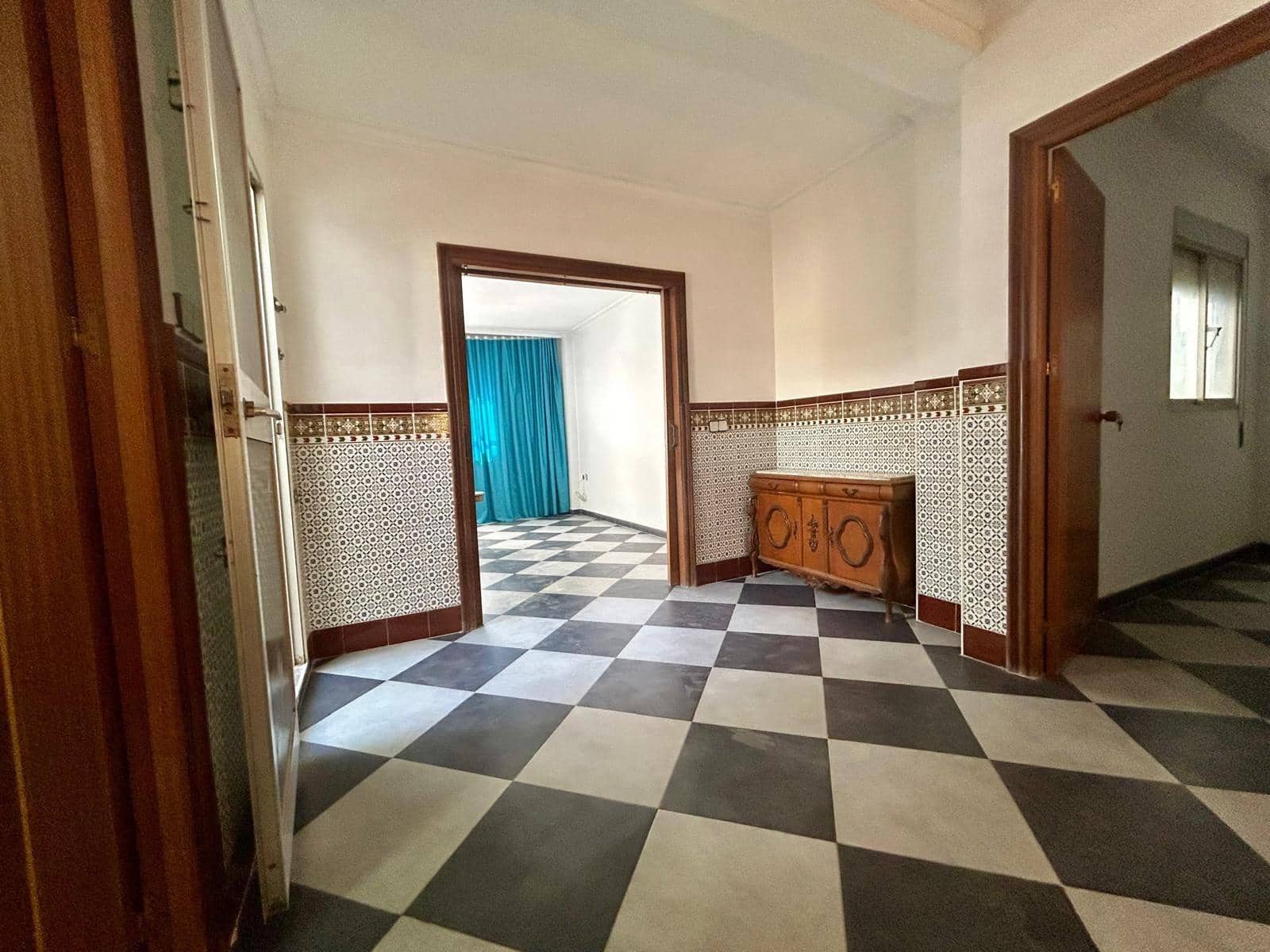 4 sypialnia Dom na sprzedaż w Miasto Malaga - 310 000 € (Ref: 9226910)