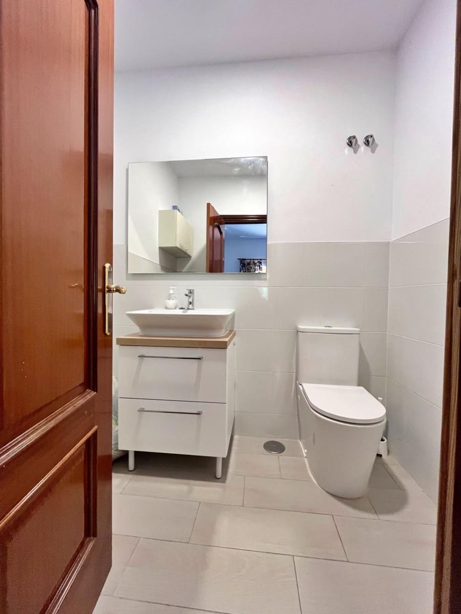 3 sovrum Lägenhet till salu i Malaga stad - 277 000 € (Ref: 9236680)