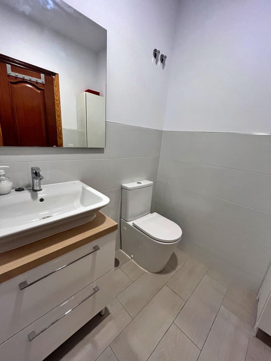 3 sovrum Lägenhet till salu i Malaga stad - 277 000 € (Ref: 9236680)