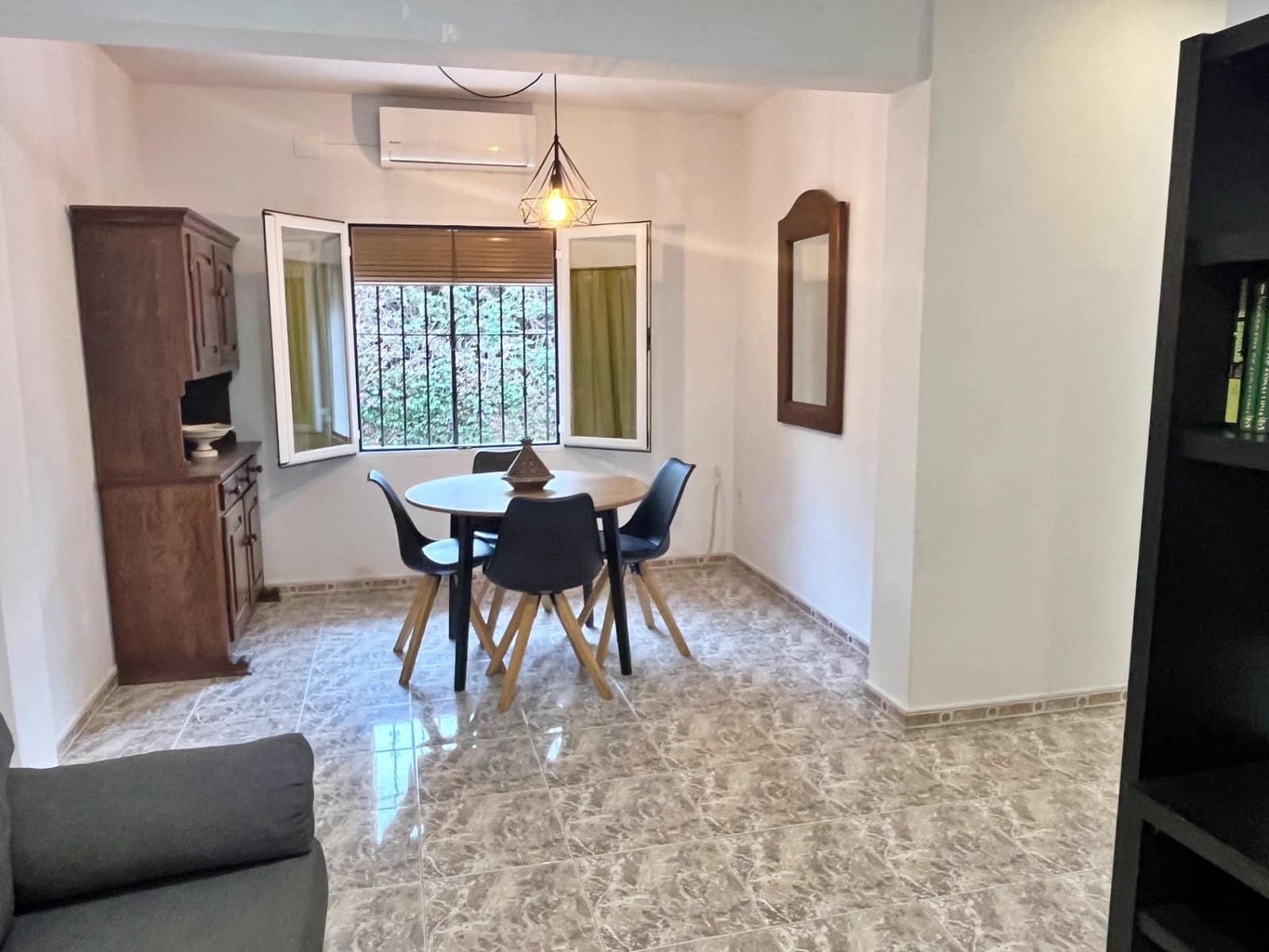 3 bedroom Flat for sale in Malaga city - € 267,000 (Ref: 9236680)