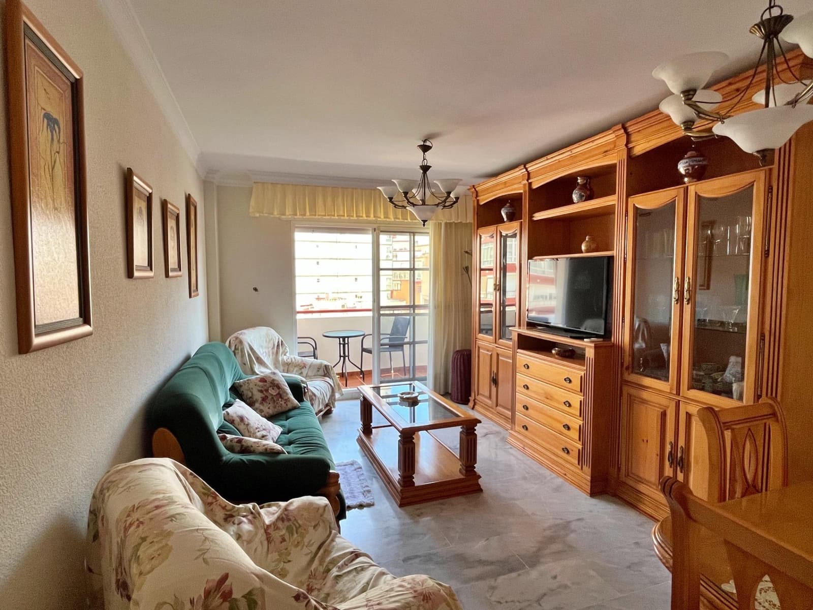 2 bedroom Flat for rent in Torre del Mar with pool garage - € 900 (Ref: 9236681)