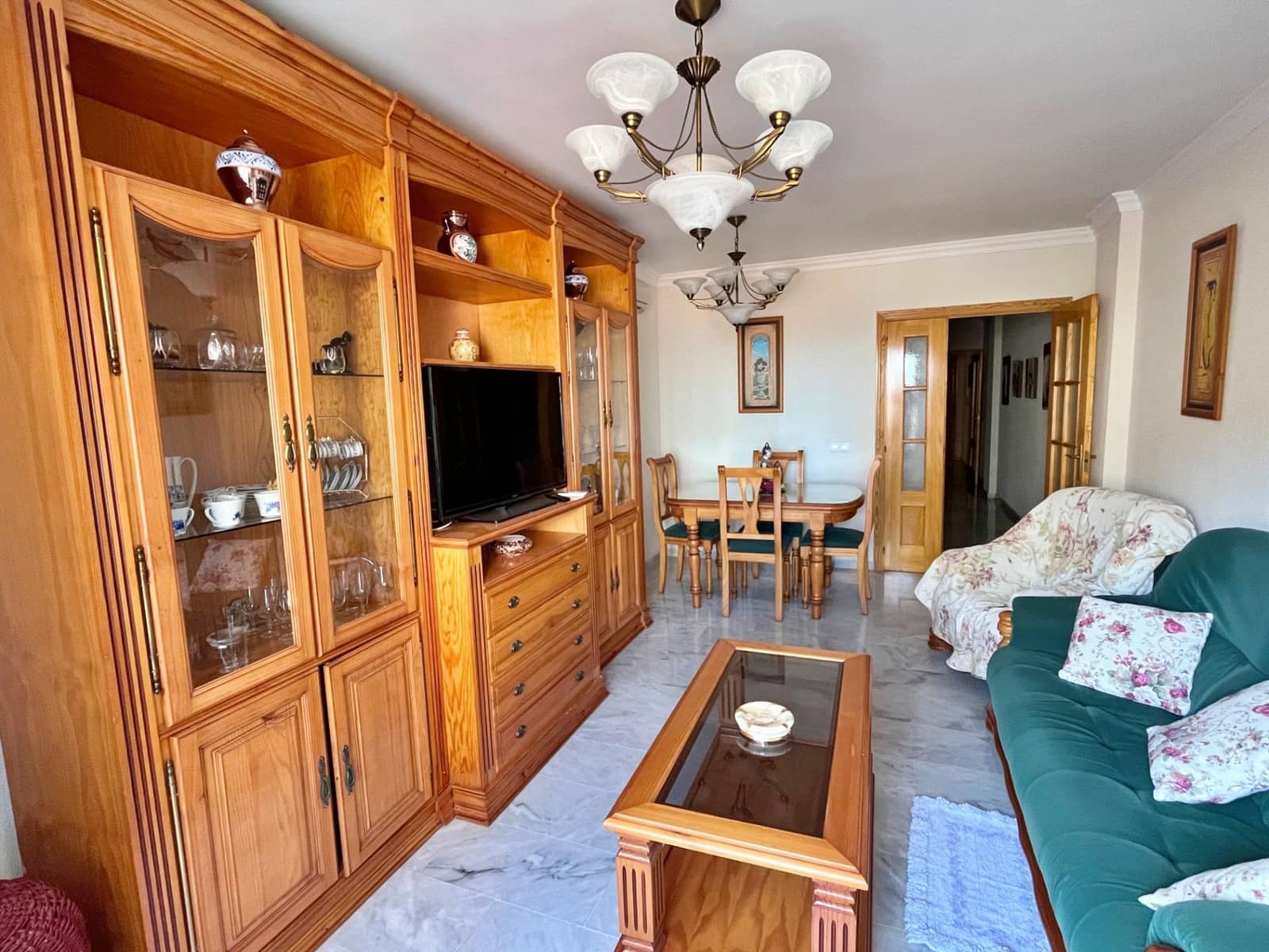 2 bedroom Flat for rent in Torre del Mar with pool garage - € 900 (Ref: 9236681)