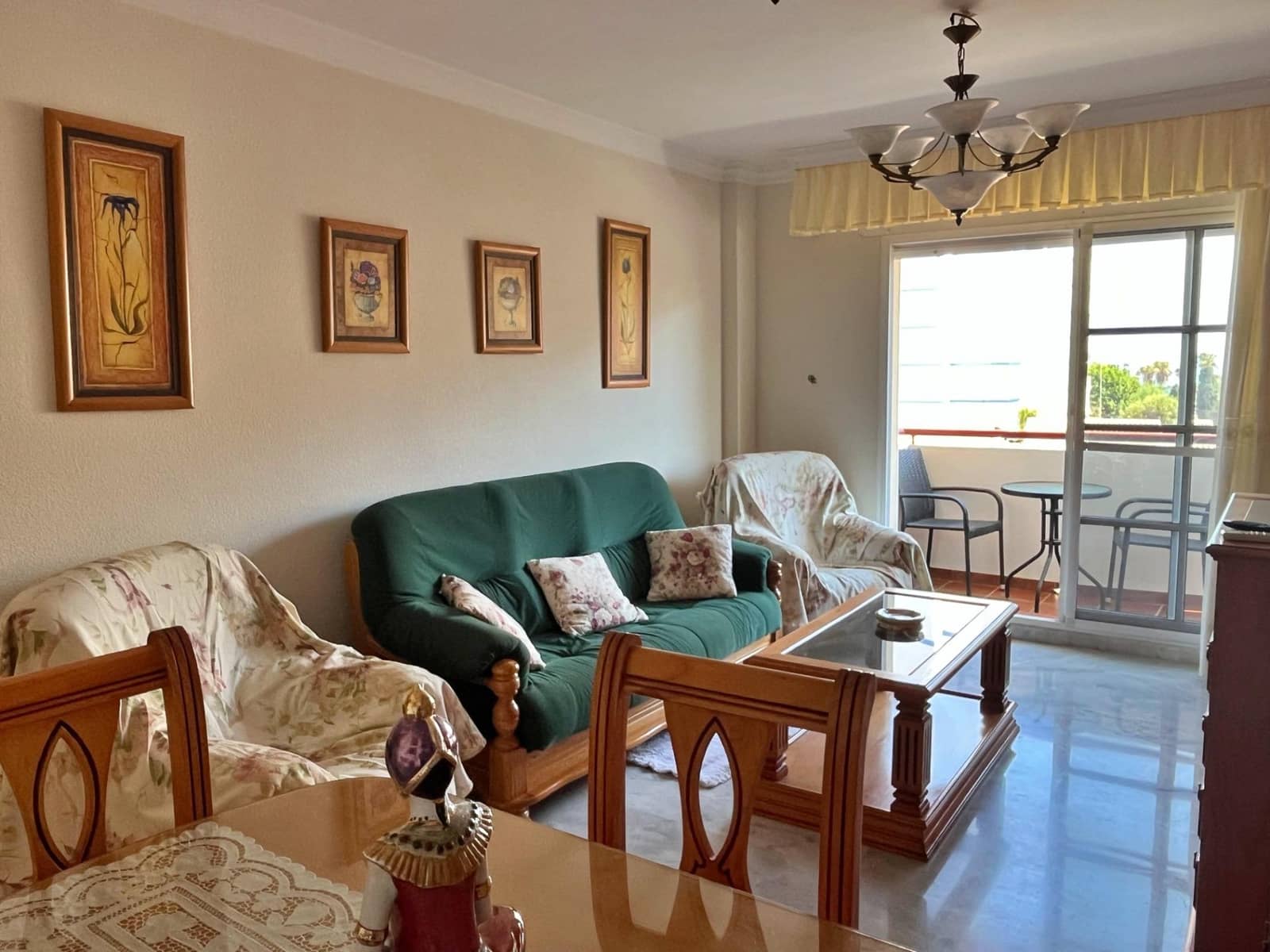 2 bedroom Flat for rent in Torre del Mar with pool garage - € 900 (Ref: 9236681)