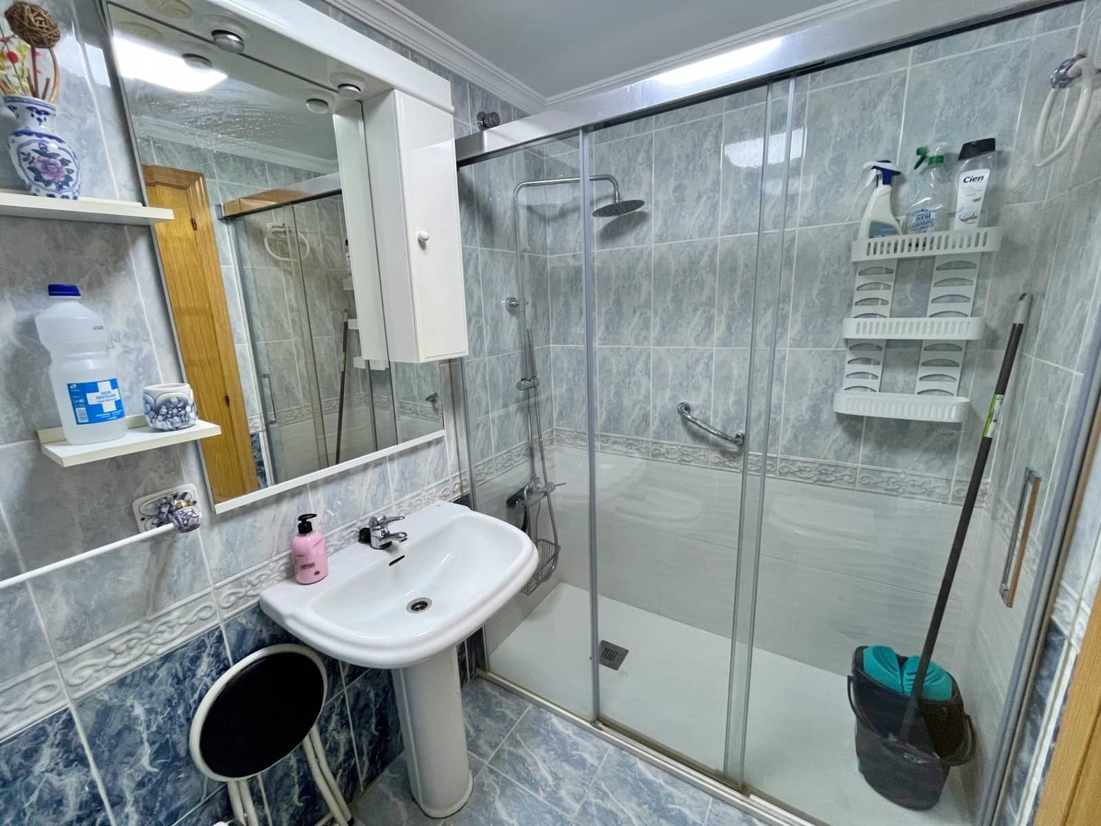 2 bedroom Flat for rent in Torre del Mar with pool garage - € 900 (Ref: 9236681)