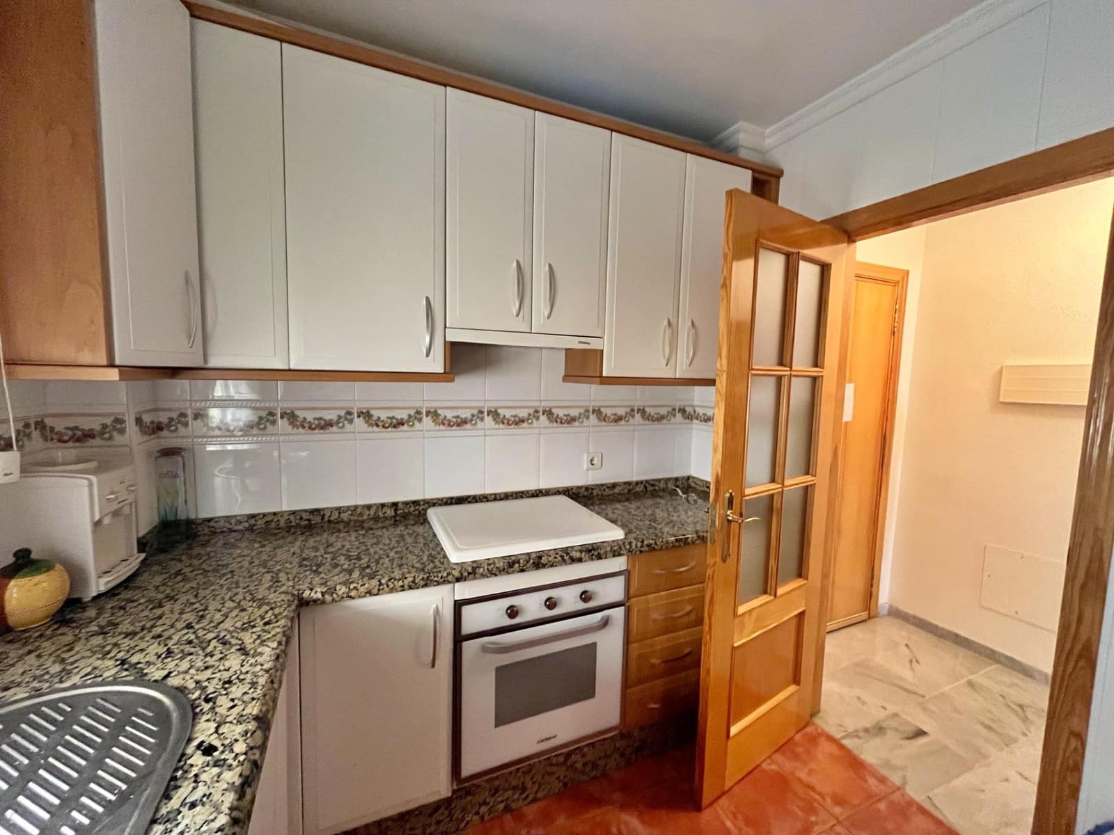 2 bedroom Flat for rent in Torre del Mar with pool garage - € 900 (Ref: 9236681)