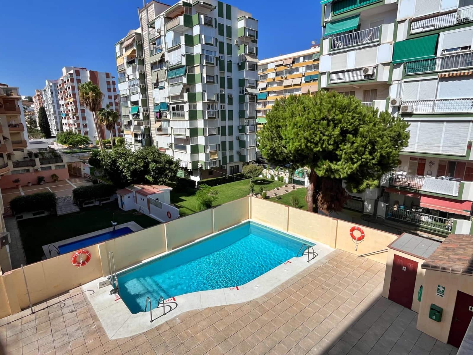 2 bedroom Flat for rent in Torre del Mar with pool garage - € 900 (Ref: 9236681)