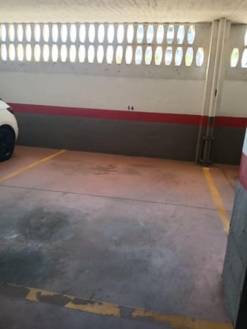 2 soverom Leilighet til salgs i Carretera de Cadiz, Málaga by med garasje - € 475 000 (Ref: 9247089)