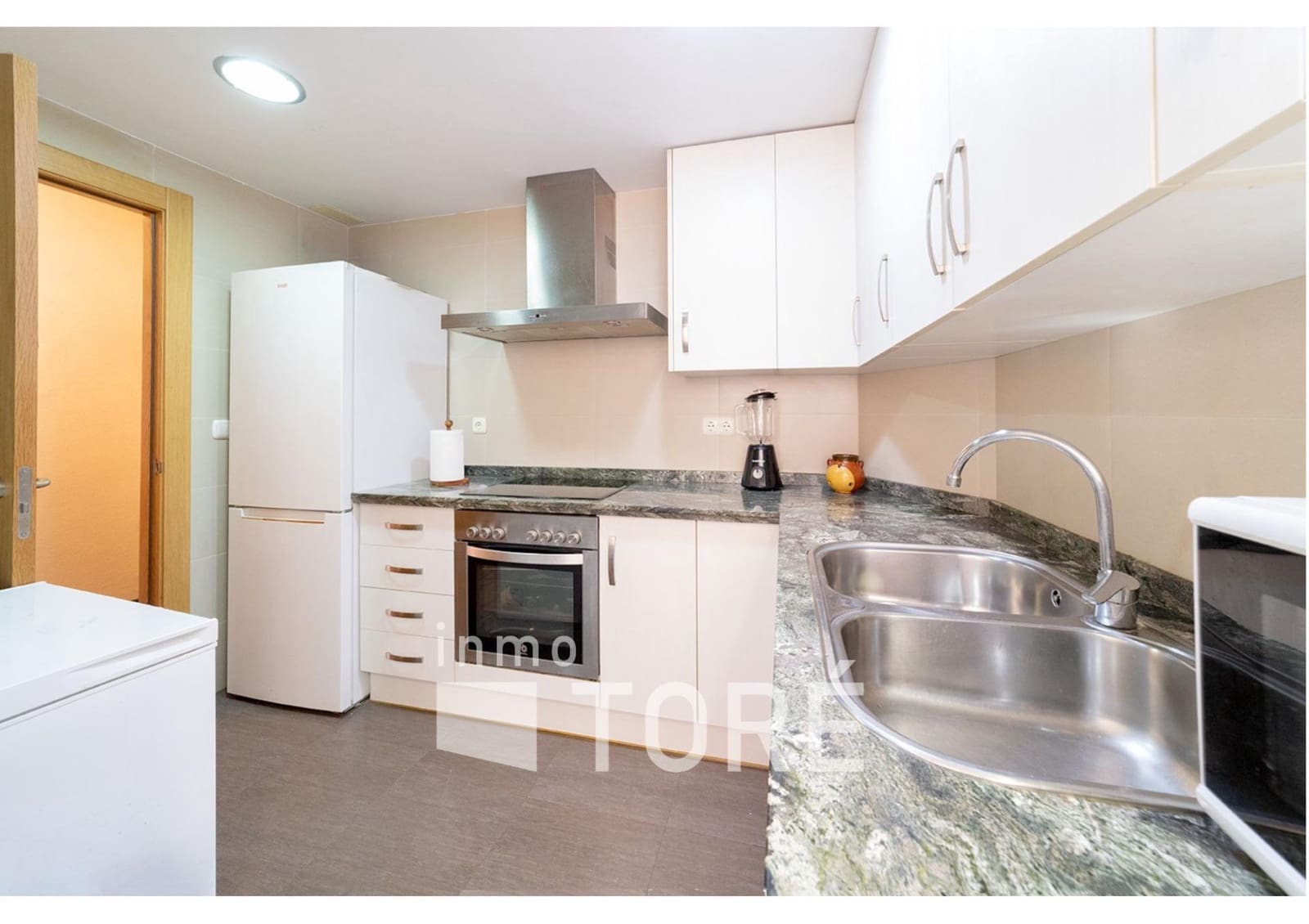 2 soverom Leilighet til salgs i Malaga by med garasje - € 475 000 (Ref: 9247089)