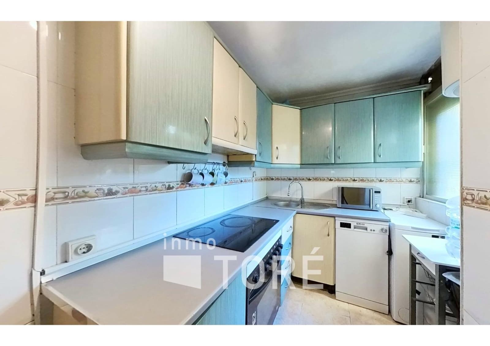 Piso de 3 habitaciones en Málaga ciudad en venta - 195.000 € (Ref: 9269952)