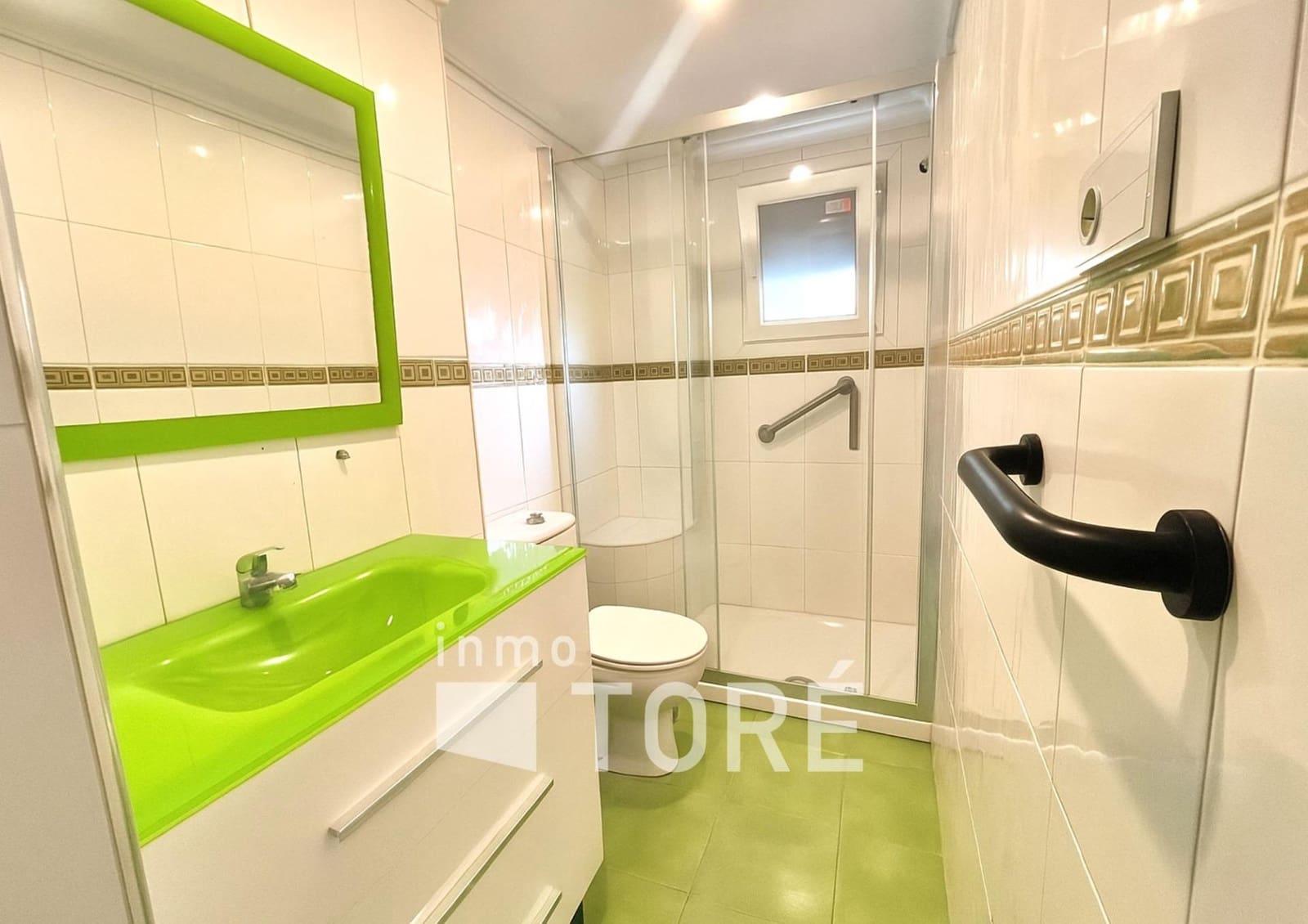 Piso de 3 habitaciones en Málaga ciudad en venta - 195.000 € (Ref: 9269952)