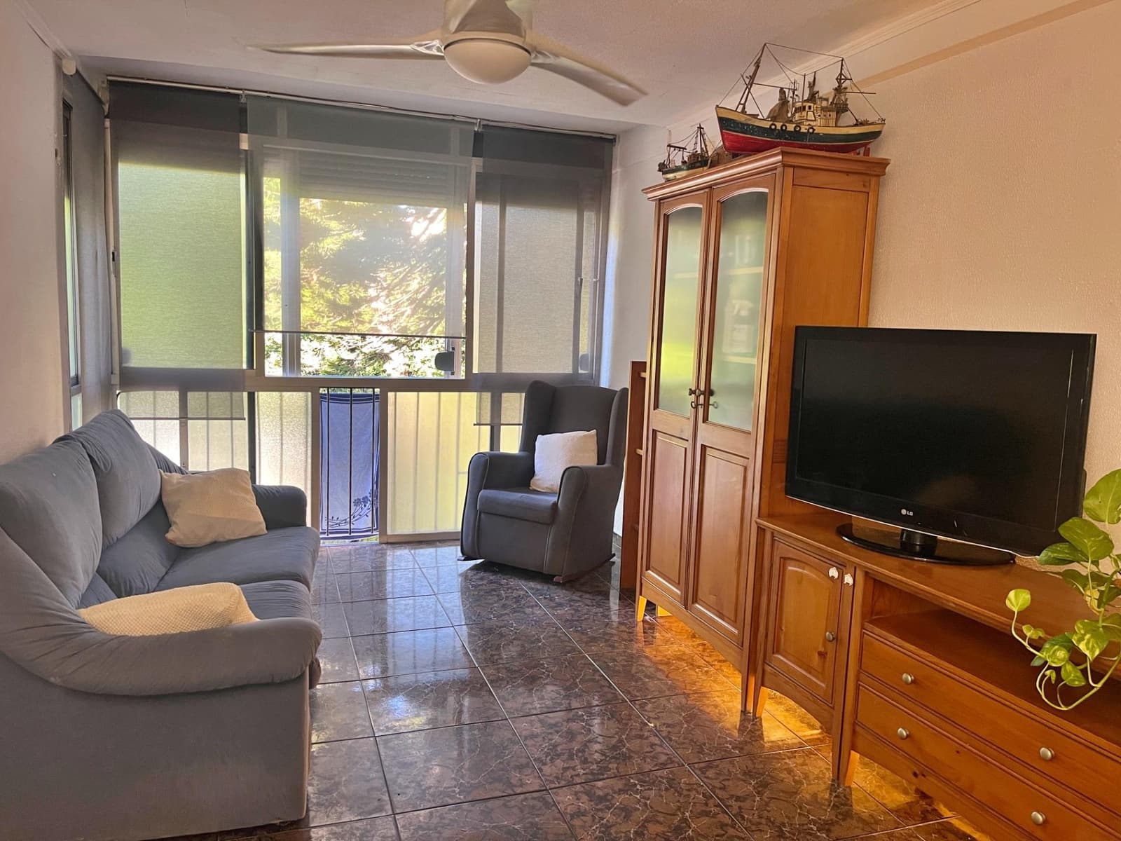 Piso de 3 habitaciones en Málaga ciudad en venta - 195.000 € (Ref: 9269952)
