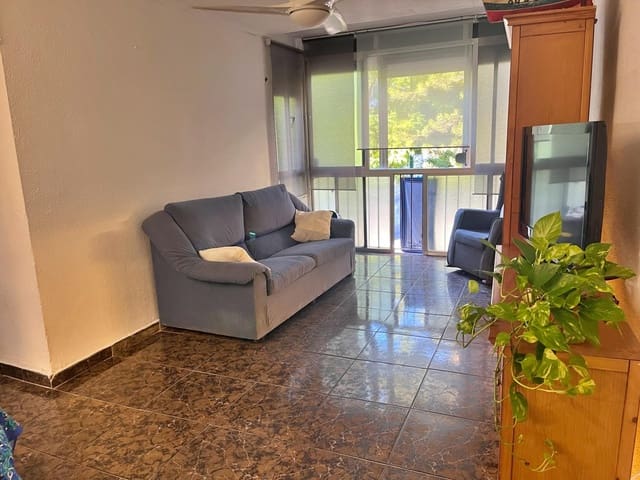 Piso de 3 habitaciones en Málaga ciudad en venta - 195.000 € (Ref: 9269952)