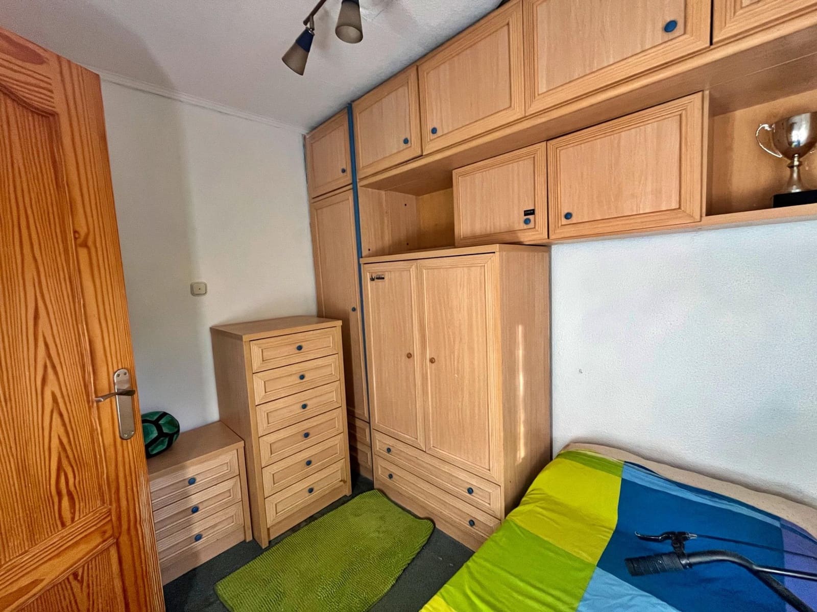 Piso de 3 habitaciones en Málaga ciudad en venta - 195.000 € (Ref: 9269952)