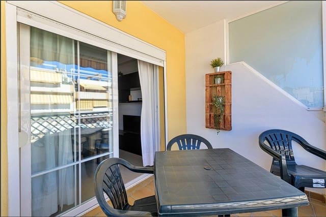 2 camera da letto Appartamento in vendita in Torre de Benagalbon, Rincón de la Victoria con garage - 359.900 € (Rif: 9269953)