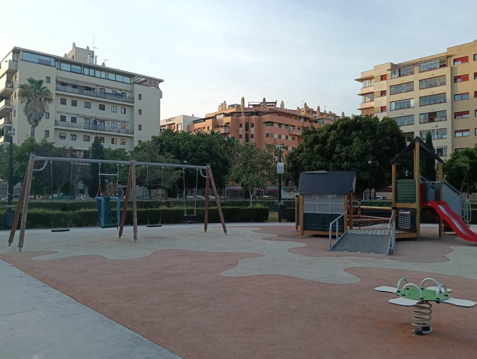 3 slaapkamer Flat te koop in Malaga stad met garage - € 350.000 (Ref: 9282376)