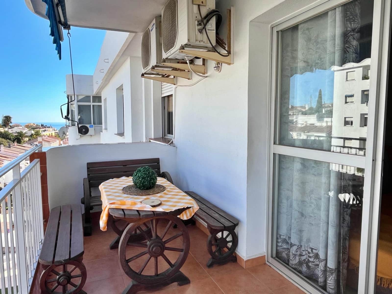 Piso de 2 habitaciones en Rincón de la Victoria en venta con piscina - 270.000 € (Ref: 9287696)